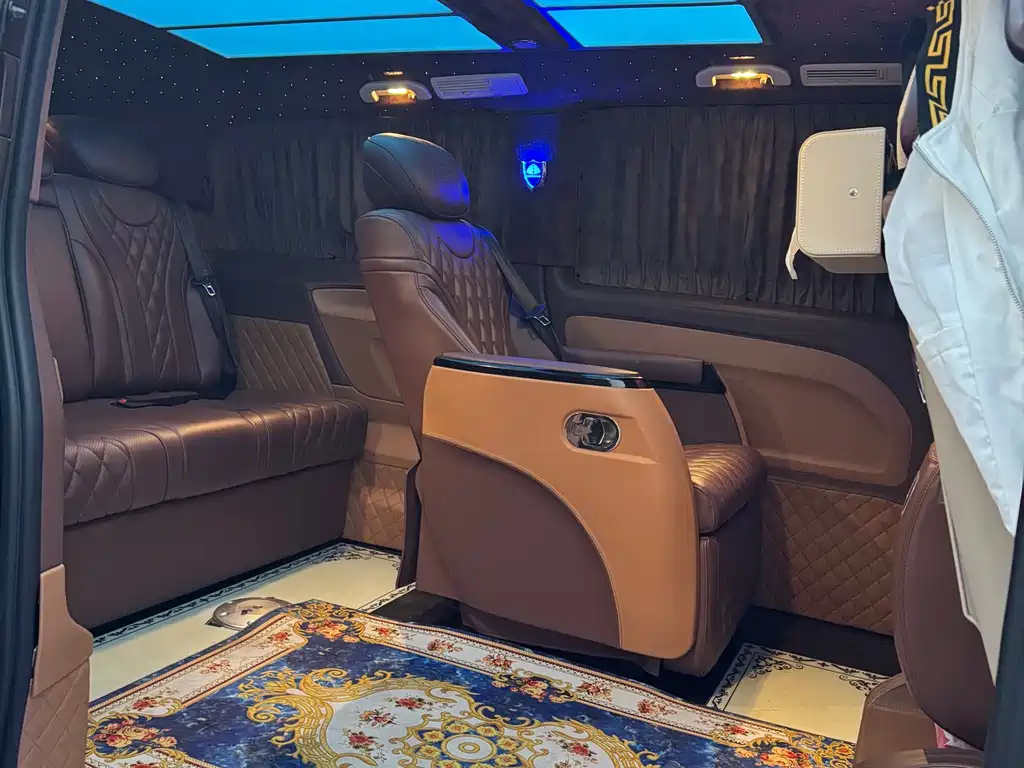 Vito 2021 2.0T Elite Edition 7 seats купить на сайте DeffCars