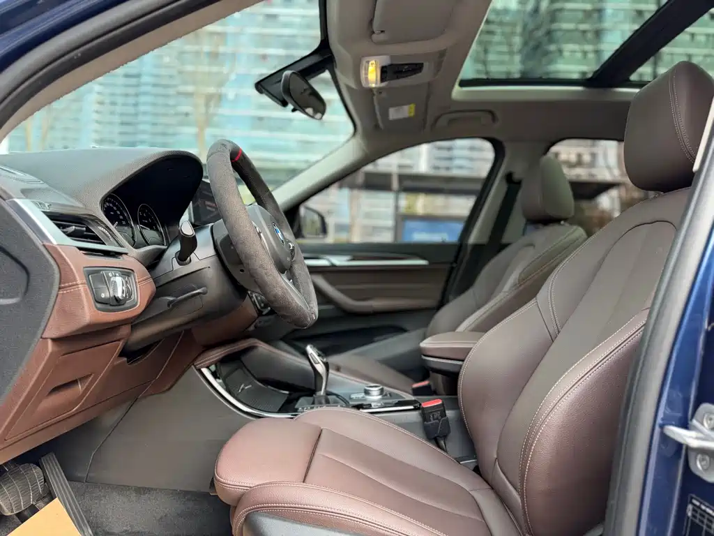 BMW X1 2021 facelift xDrive25Li exclusive model купить на сайте DeffCars