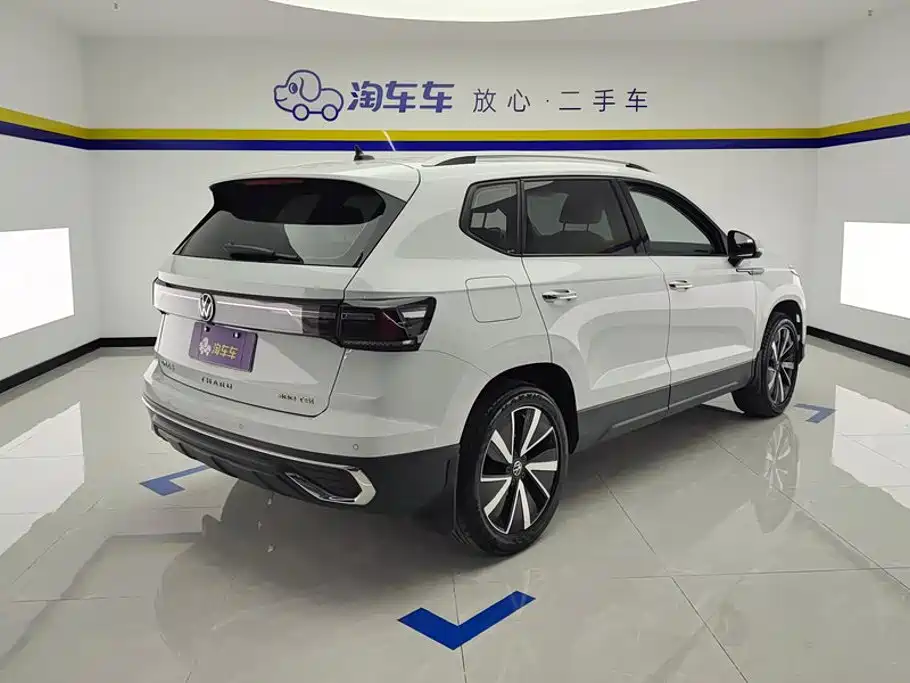Tuyue 2023 300TSI 2WD Bright Moon Edition купить на сайте DeffCars