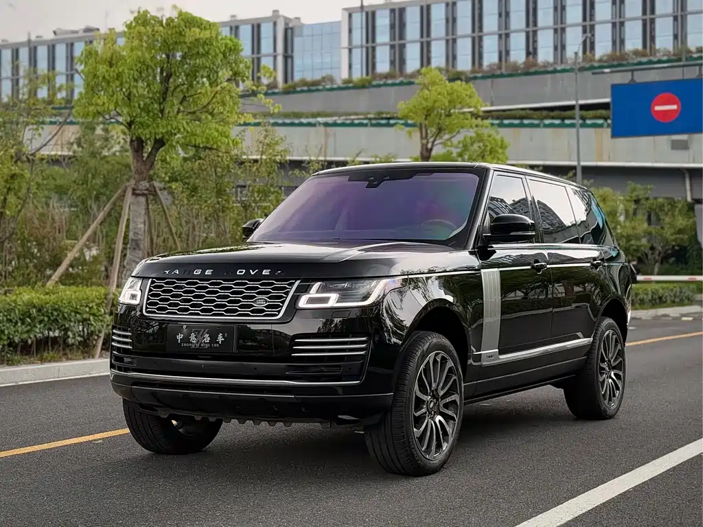 Range Rover 2020 3.0 L6 Legend Extended Edition купить на сайте DeffCars