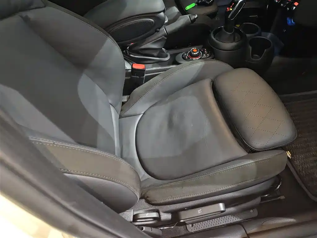 MINI 2021 1.5T COOPER Artist Five-Door Edition купить на сайте DeffCars