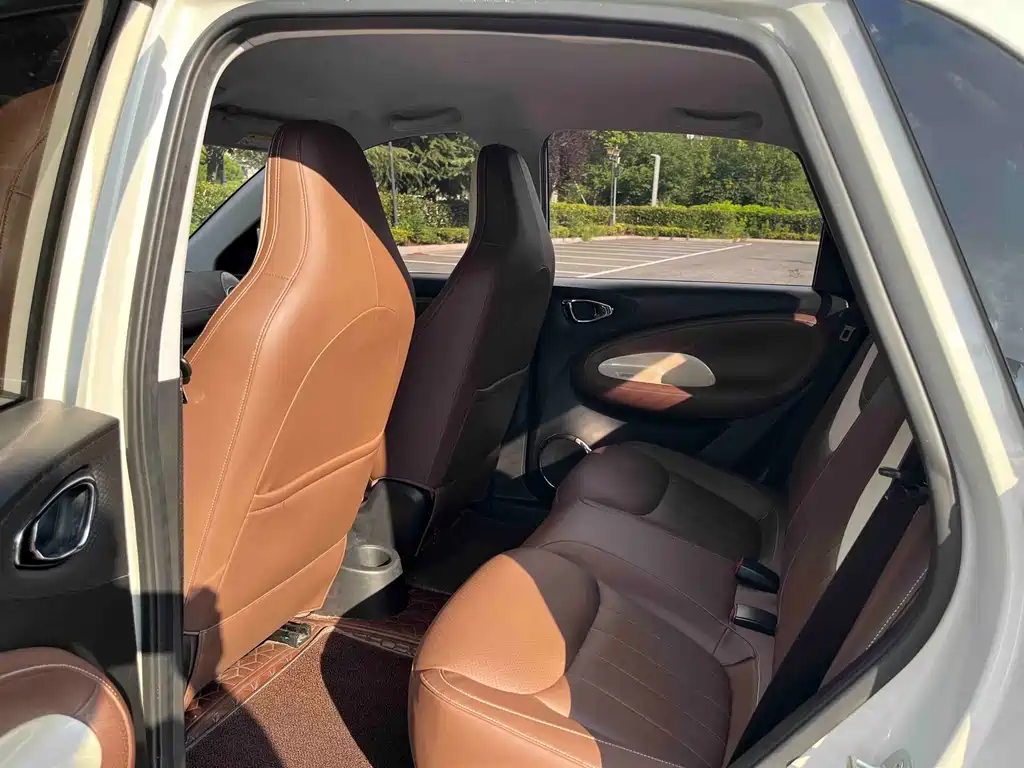 Wuling Bingo 2023 model 333km Yuexiang+ model купить на сайте DeffCars