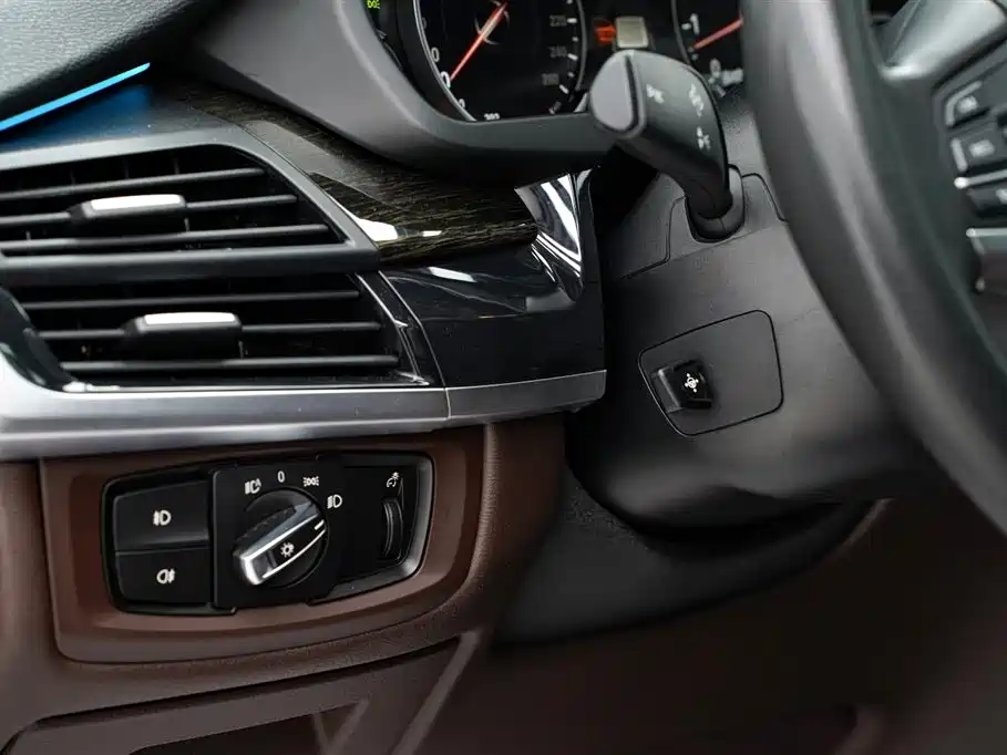 BMW X5 imported 2014 xDrive35i elegant model купить на сайте DeffCars