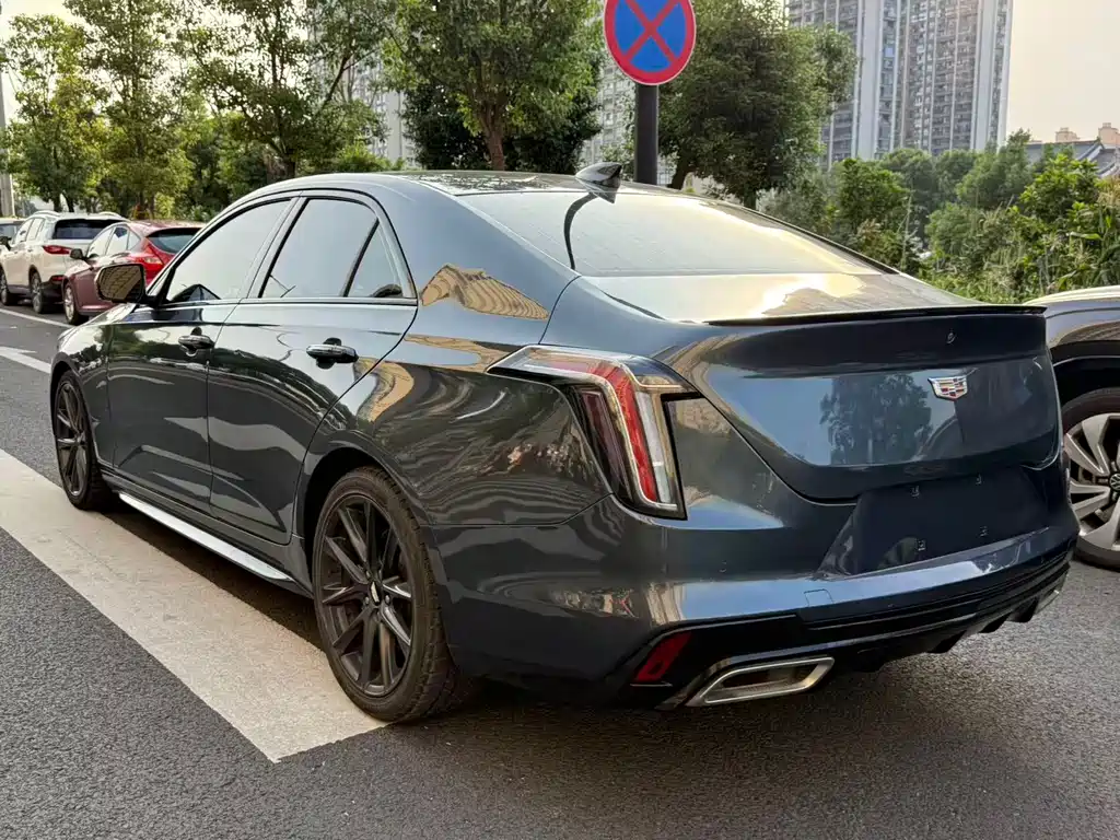 Cadillac CT4 2021 28T Premium Model купить на сайте DeffCars