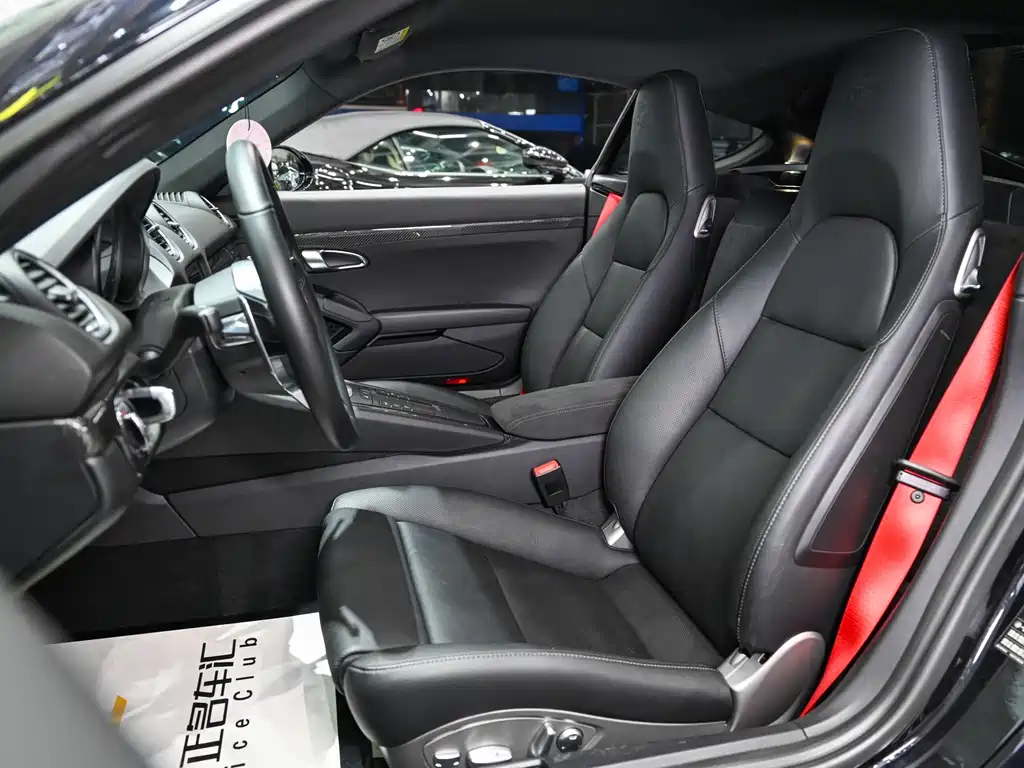 Porsche 718 2018 Cayman 2.0T купить на сайте DeffCars