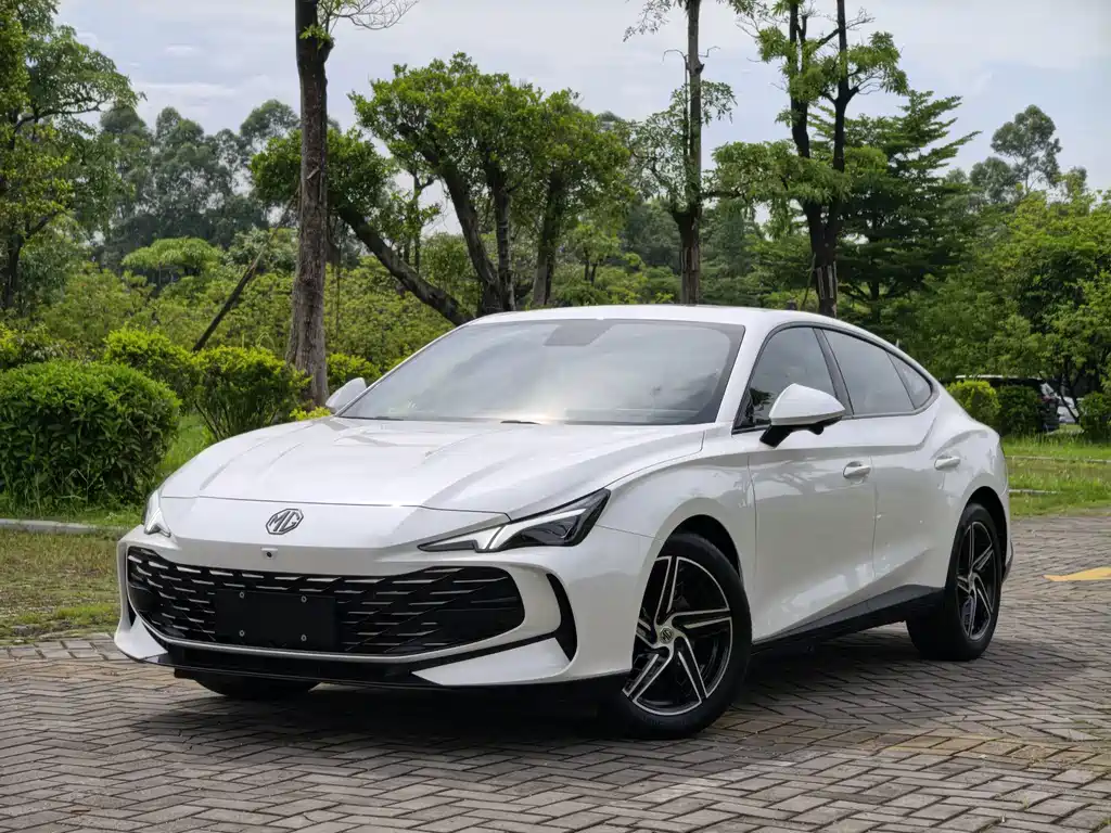 MG7 2025 1.5T 300 DCT Deluxe Edition купить на сайте DeffCars