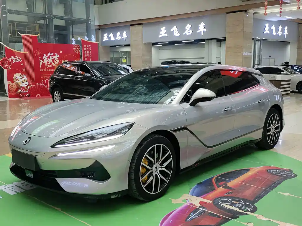 Denza Z9GT 2024 1100 four-wheel drive Pro version купить на сайте DeffCars