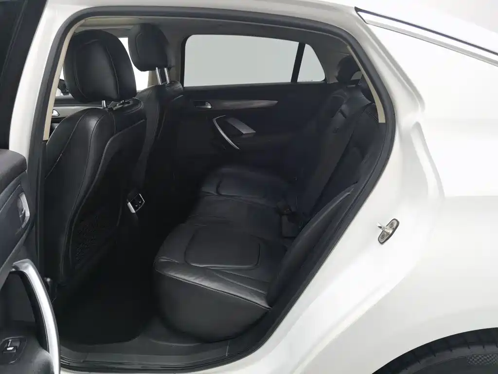 DS 5LS 2014 1.8L elegant version VTi140 купить на сайте DeffCars