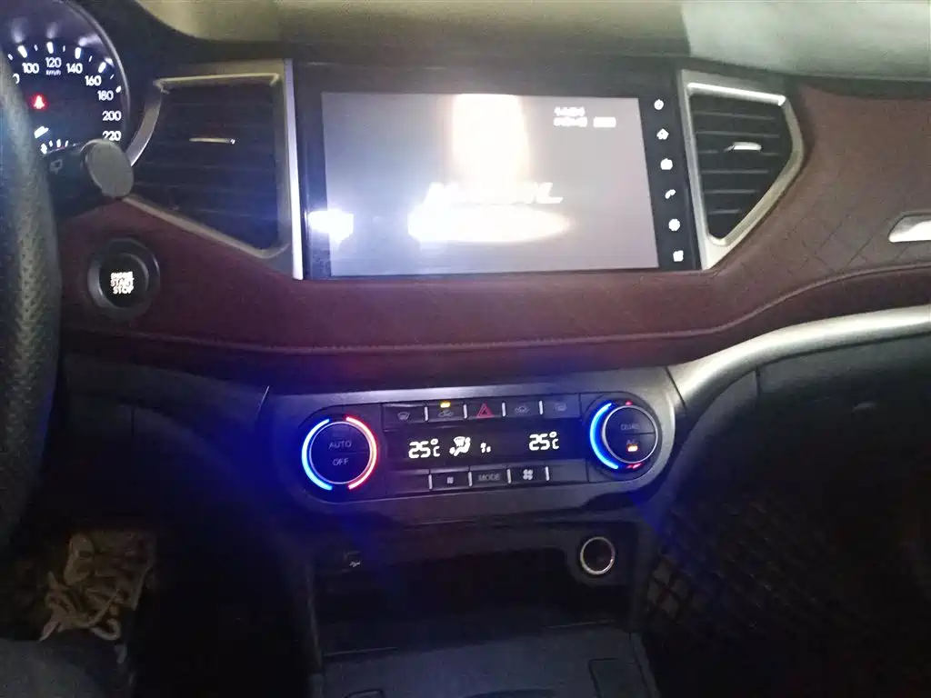 Haval H6 Coupe 2020 Intelligent Edition 1.5T Automatic Two-wheel Drive Elite купить на сайте DeffCars
