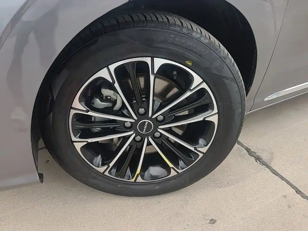 ROEWE iMAX8 2023 400TGI Comfort Edition купить на сайте DeffCars