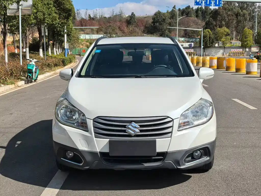 Fengyu 2015 1.6L CVT two-wheel drive aggressive model купить на сайте DeffCars
