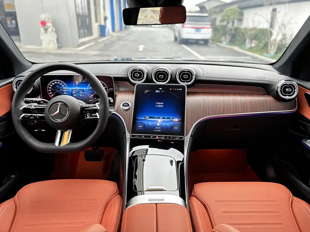 Mercedes-Benz GLC 2025 GLC 300 L 4MATIC Dynamic 5-seater купить на сайте DeffCars