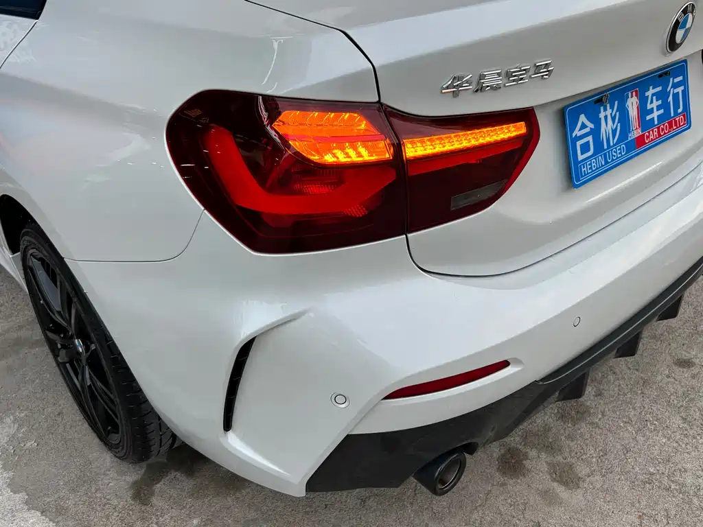 BMW 1 Series 2023 125i M Sports Night Edition купить на сайте DeffCars