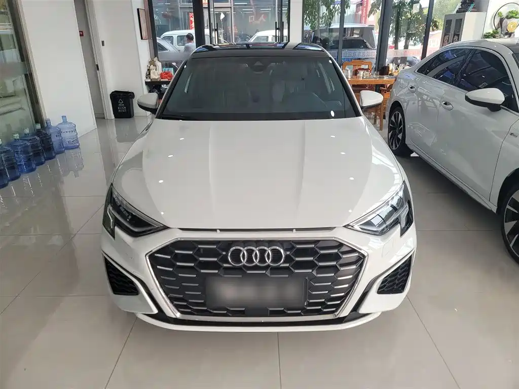 Audi A3 2024 A3L Limousine 35 TFSI Fashionable and Sporty купить на сайте DeffCars