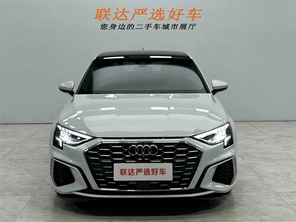 Audi A3 2023 facelift Sportback 35 TFSI stylish and sporty купить на сайте DeffCars