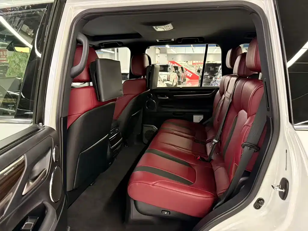 Lexus LX 2019 570 Peak Special Edition купить на сайте DeffCars