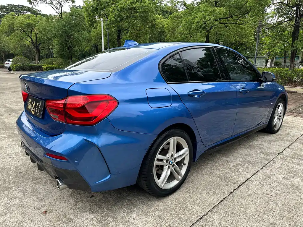 BMW 1 Series 2020 120i M Sports Package купить на сайте DeffCars