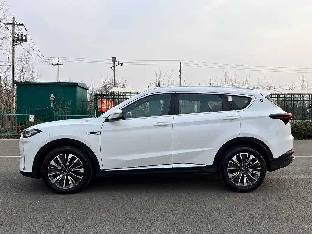 Jietu X70 PLUS 2025 1.5T CVT flagship PRO 5-seater купить на сайте DeffCars