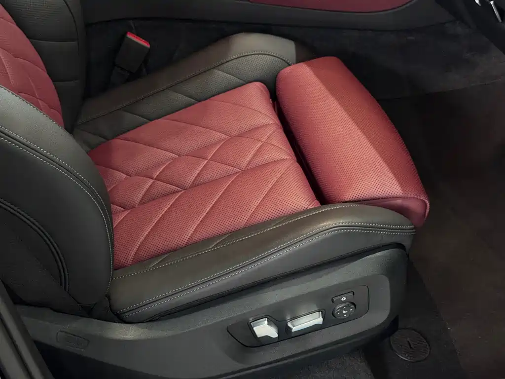 BMW X6 2023 xDrive40i M Sports Package купить на сайте DeffCars