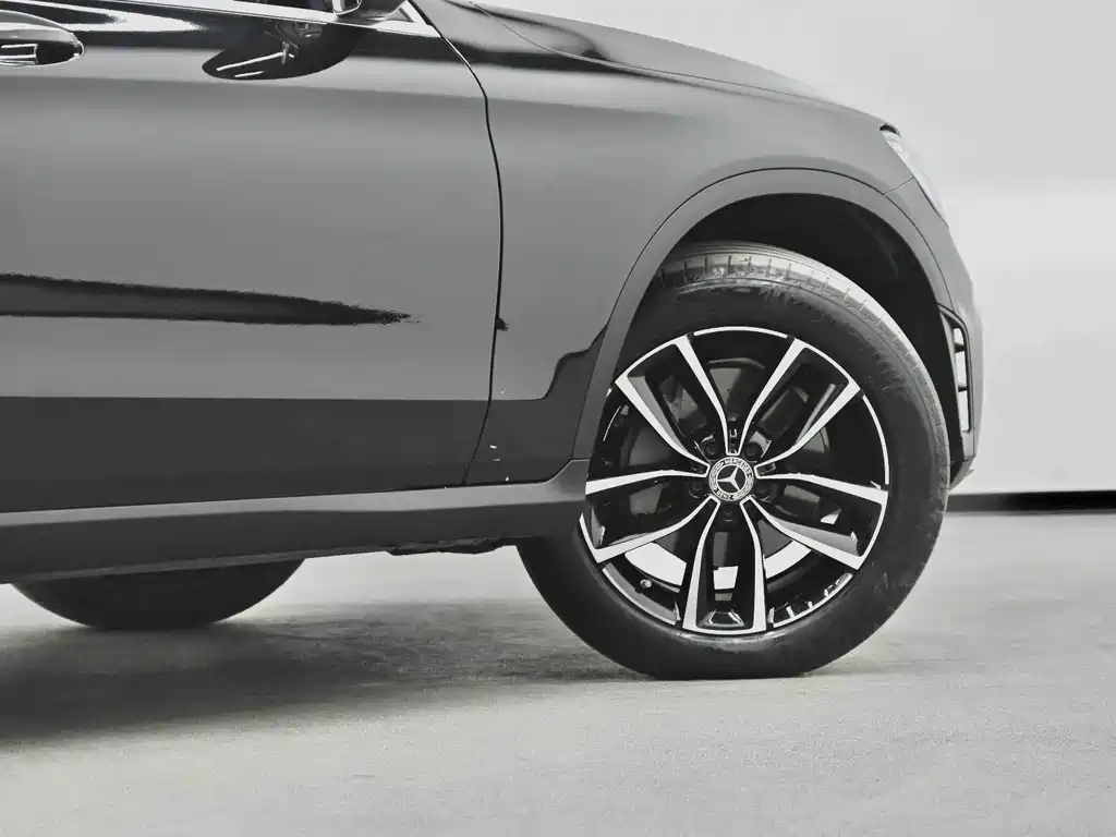 Mercedes-Benz GLC 2022 GLC 260 L 4MATIC luxury model купить на сайте DeffCars
