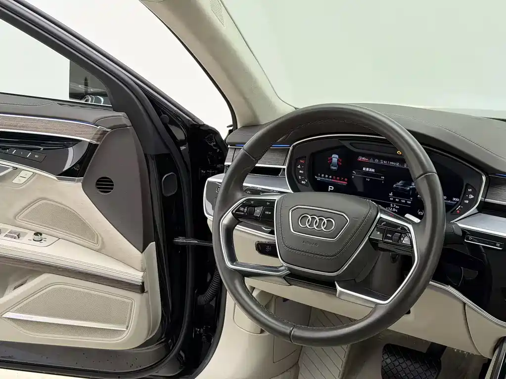 Audi A8 2024 A8L 55 TFSI quattro flagship model купить на сайте DeffCars