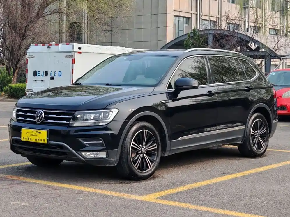 Tiguan L 2021 330TSI automatic two-wheel drive smart version купить на сайте DeffCars