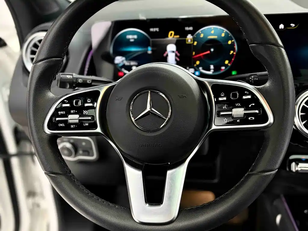 Mercedes-Benz GLB 2023 GLB 220 Fashion Model купить на сайте DeffCars