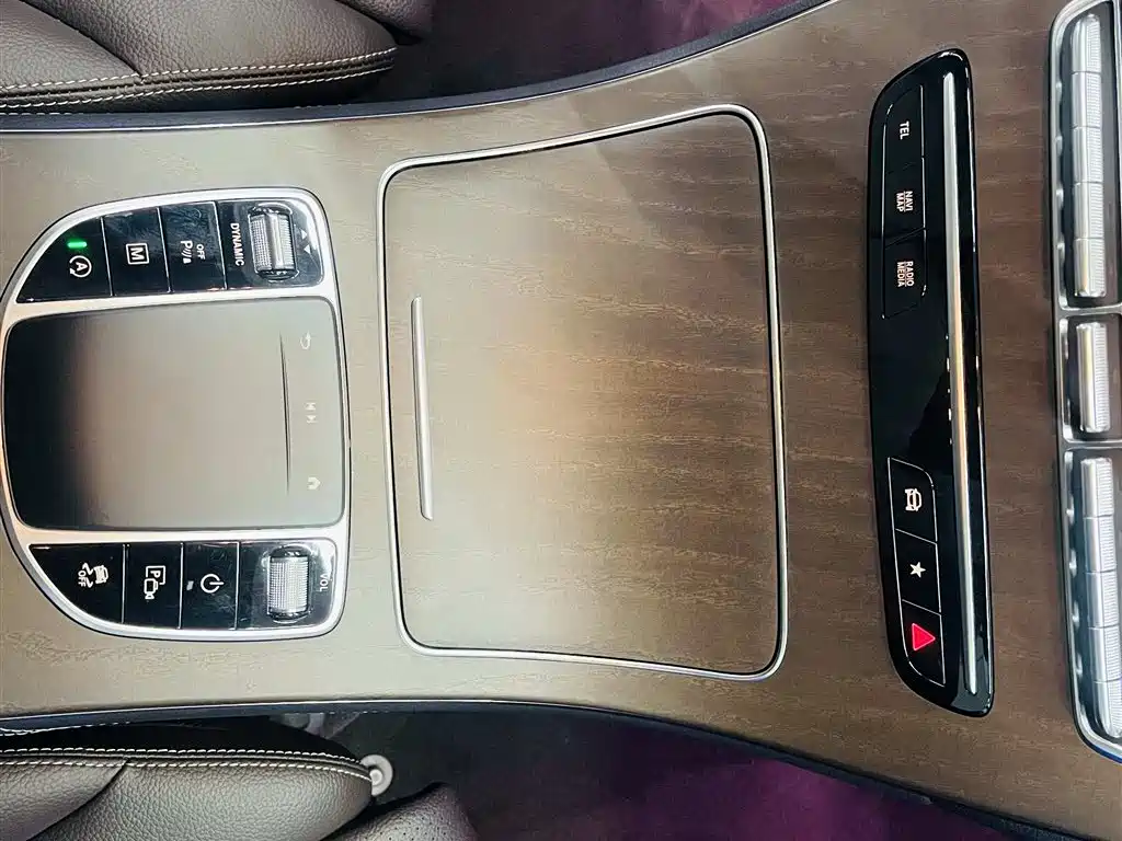 Mercedes-Benz GLC 2022 facelift GLC 300 L 4MATIC dynamic купить на сайте DeffCars