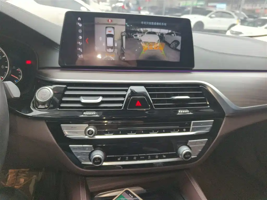BMW 5 Series 2018 facelift 530Li leading model luxury package купить на сайте DeffCars