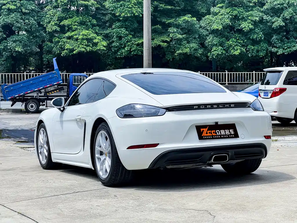 Porsche 718 2018 Cayman 2.0T купить на сайте DeffCars