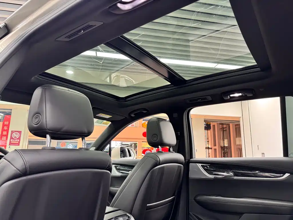Cadillac XT6 2022 2.0T six-seat four-wheel drive luxury model купить на сайте DeffCars