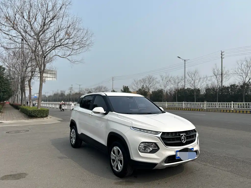 Baojun 510 2021 1.5L manual version купить на сайте DeffCars