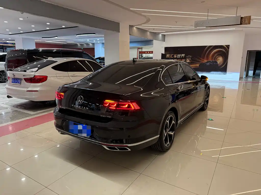 Magotan 2024 model 2 million public model 330TSI DSG luxury model купить на сайте DeffCars
