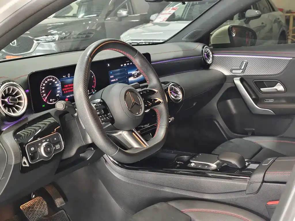 Mercedes-Benz A-Class 2024 facelift A 200 L fashionable model купить на сайте DeffCars