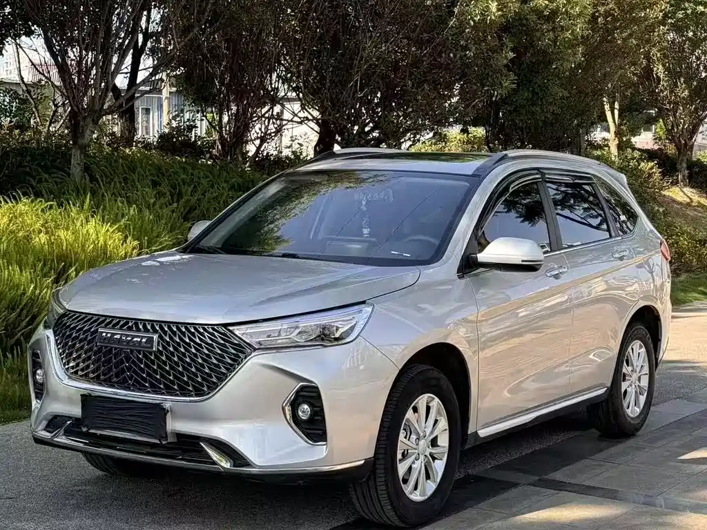 HAVAL M6 2023款 PLUS 1.5T 手动豪华智联型 купить на сайте DeffCars