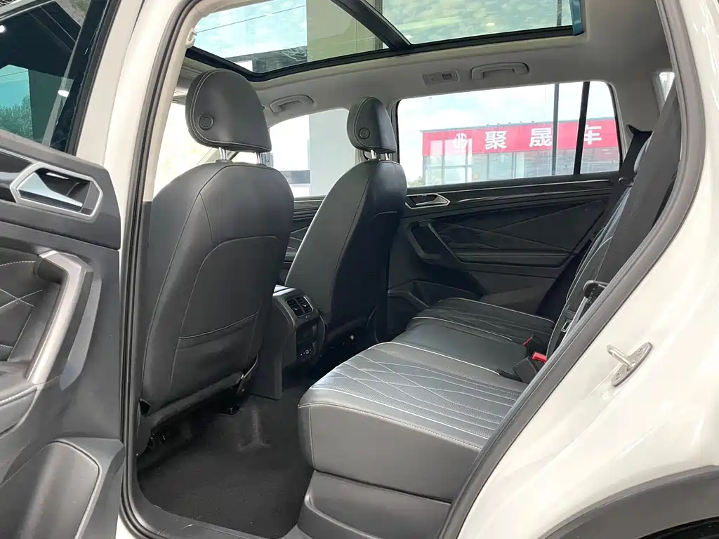 Tiguan L 2023 280TSI Automatic 2WD Tide Creation Limited Edition купить на сайте DeffCars
