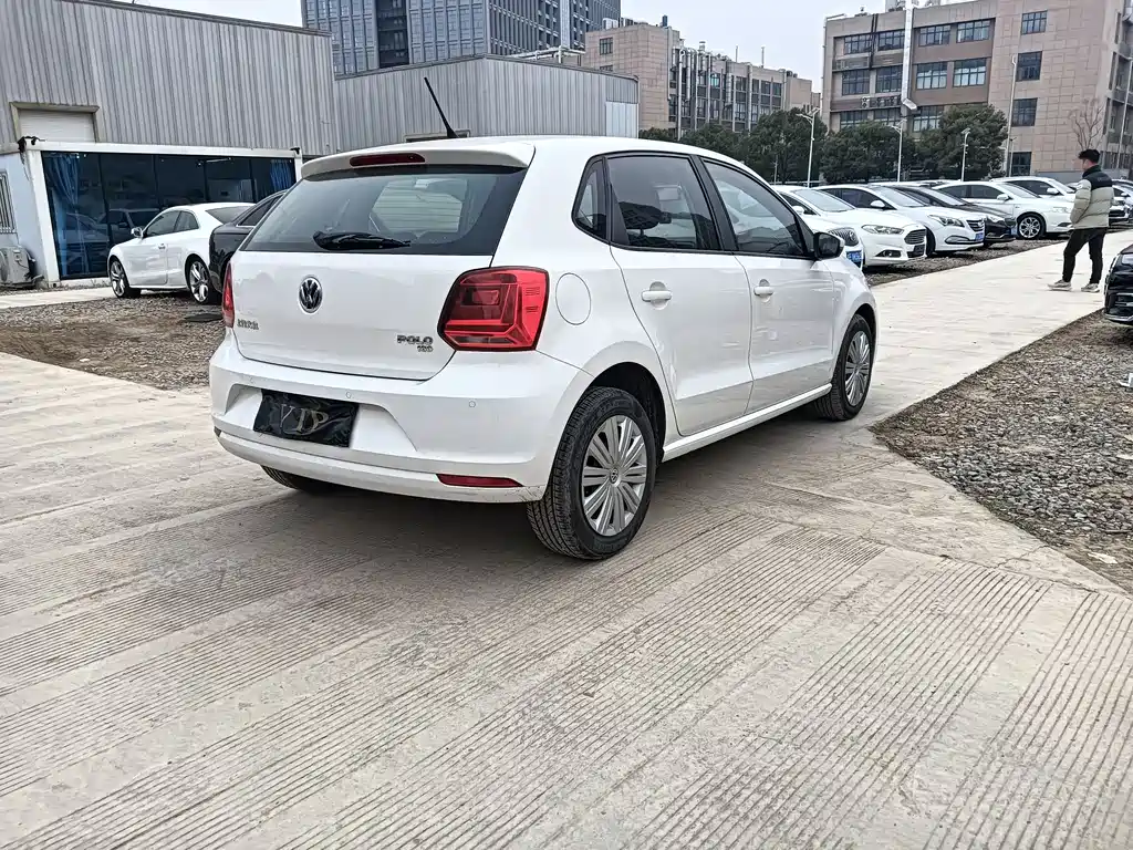 Polo 2018 1.5L automatic safe driving model купить на сайте DeffCars