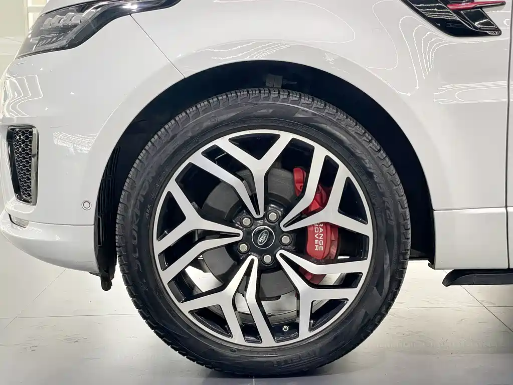 Range Rover Sport 2021 3.0 L6 Black Edition купить на сайте DeffCars
