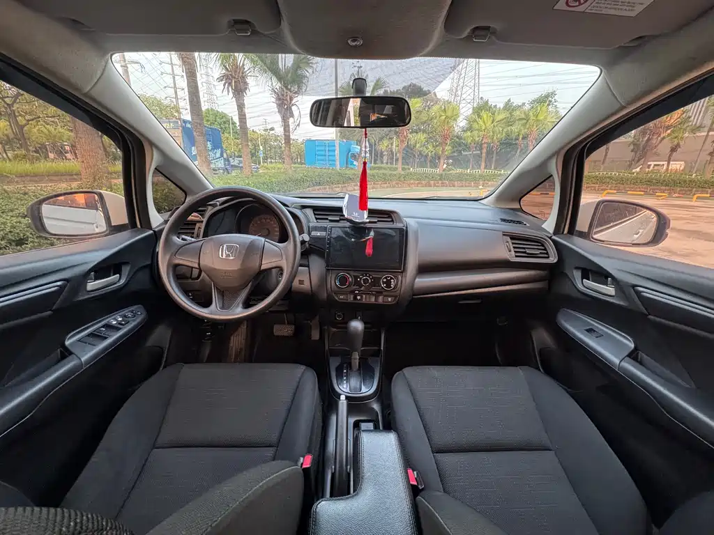 Fit 2018 1.5L CVT Comfort Edition купить на сайте DeffCars