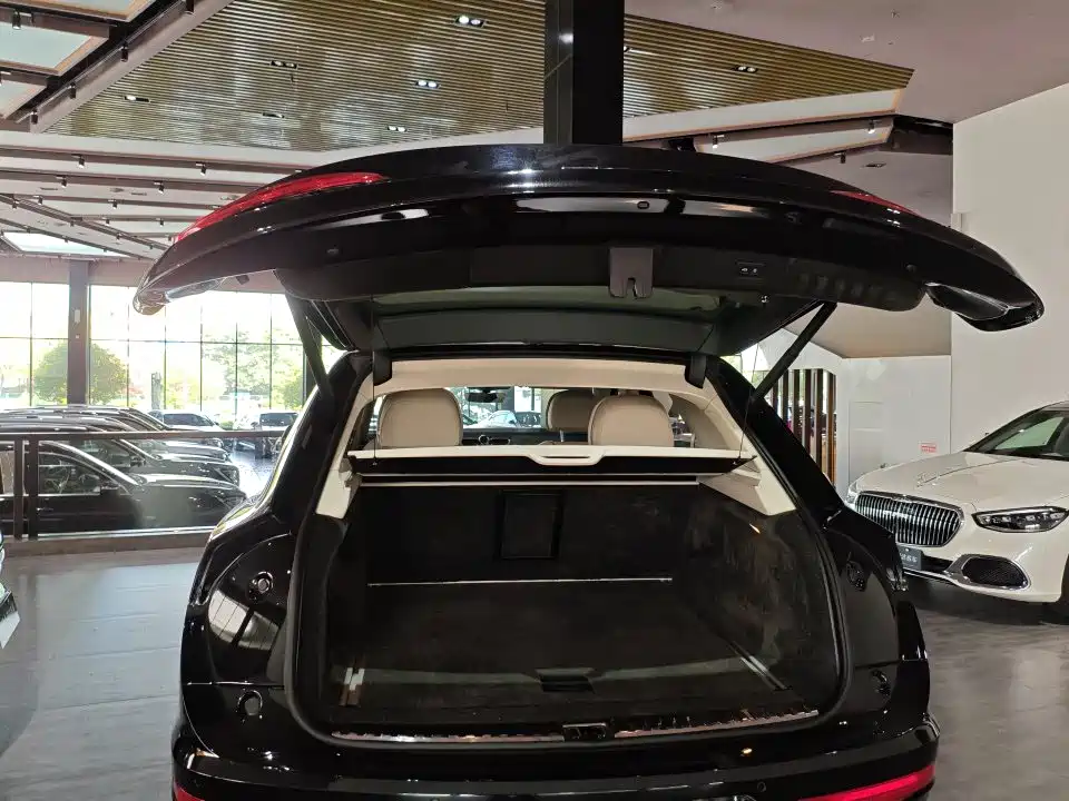 Bentayga 2021 4.0T V8 купить на сайте DeffCars
