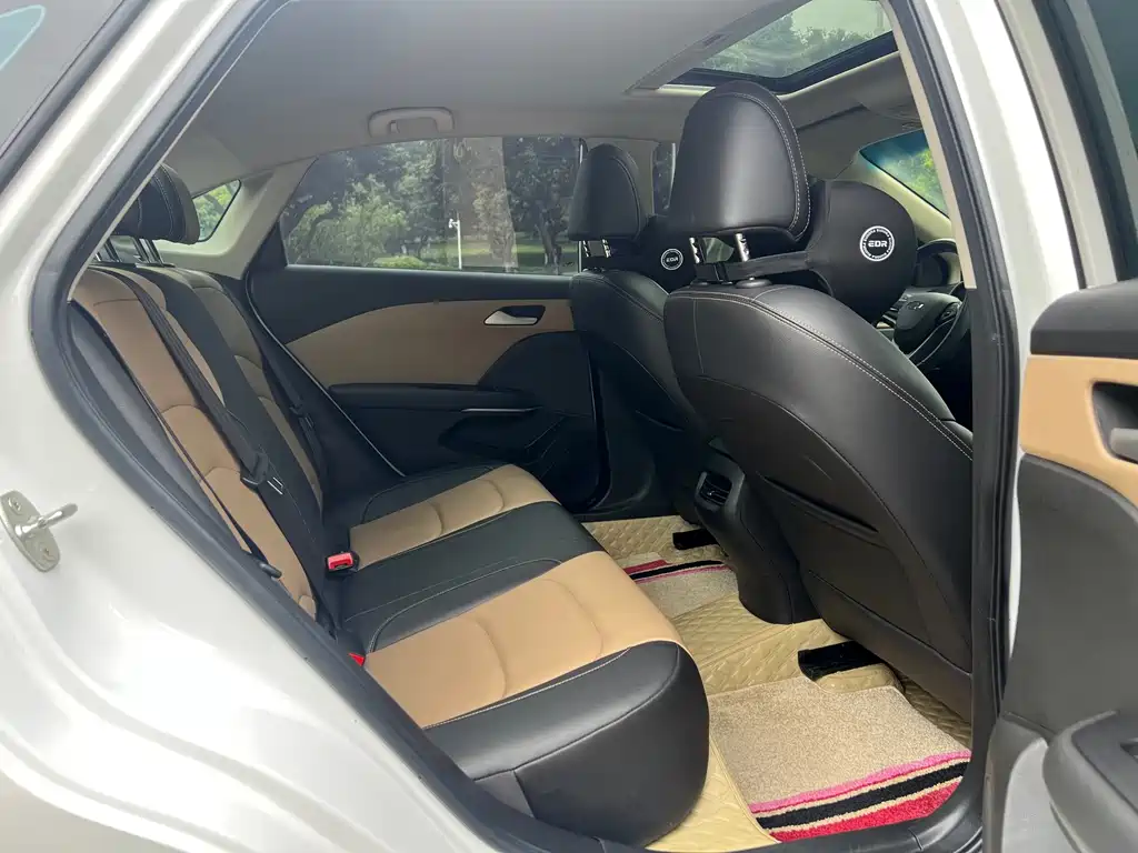 Cruze 2022 320 Automatic Sunroof Edition купить на сайте DeffCars