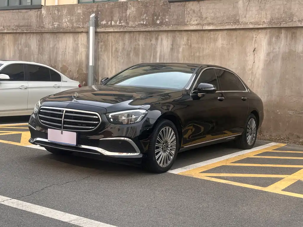 Mercedes-Benz E-Class 2023 E 300 L Luxury Model купить на сайте DeffCars