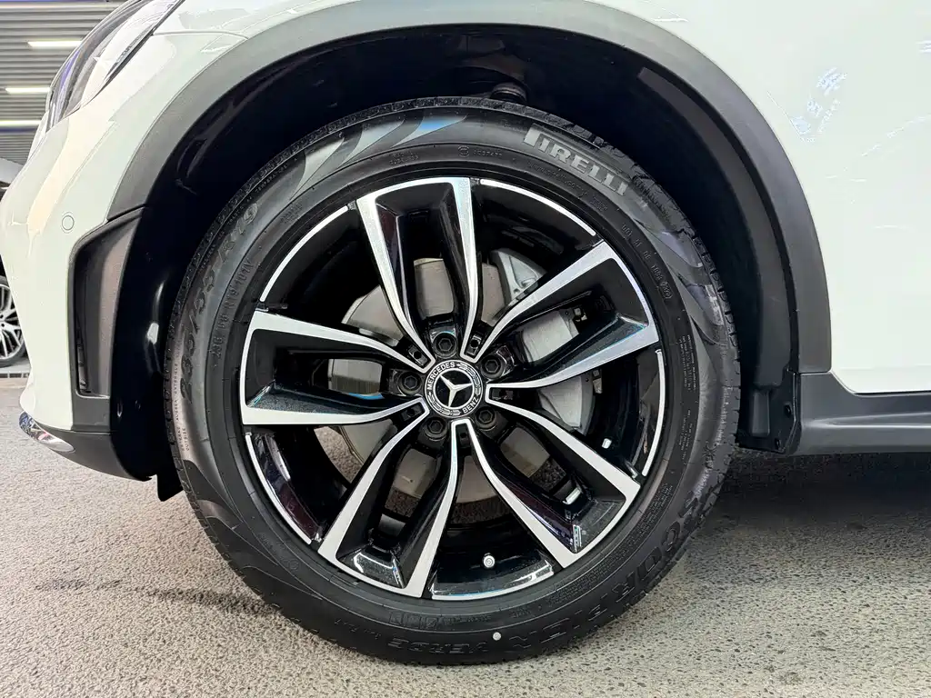 Mercedes-Benz GLC 2020 facelift GLC 260 L 4MATIC luxury model купить на сайте DeffCars