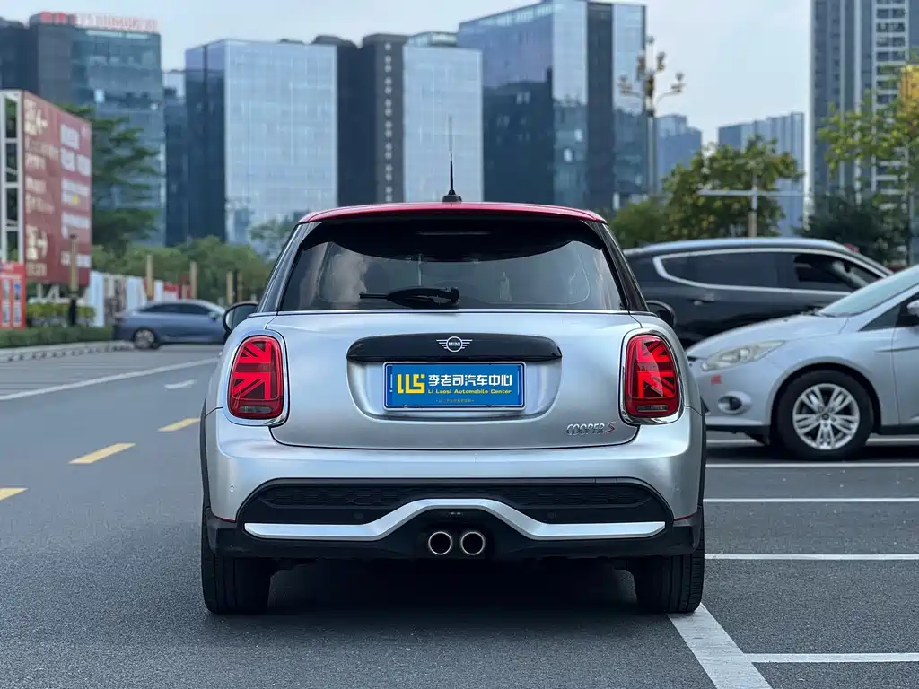 MINI 2022 2.0T COOPER S Classic купить на сайте DeffCars