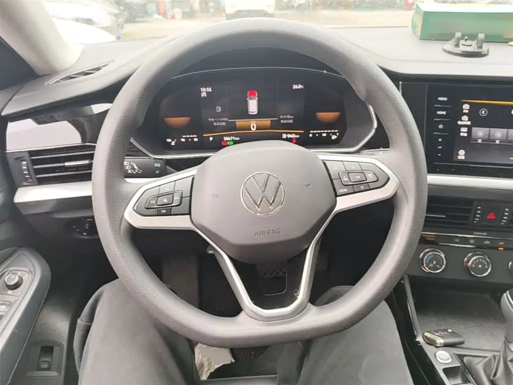 Passat 2025 Outstanding Model 280TSI Business Edition купить на сайте DeffCars