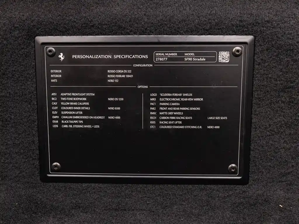 SF90 2020 3.9T V8 Stradale купить на сайте DeffCars
