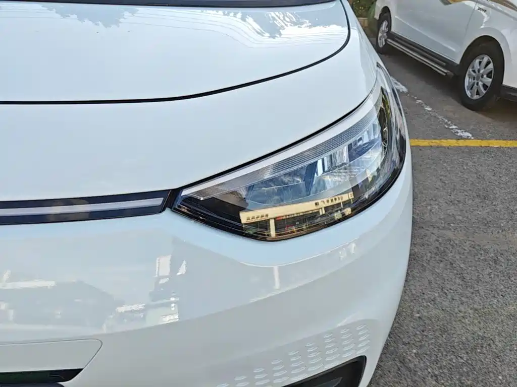 Volkswagen ID.3 2023 upgraded model pure smart version купить на сайте DeffCars
