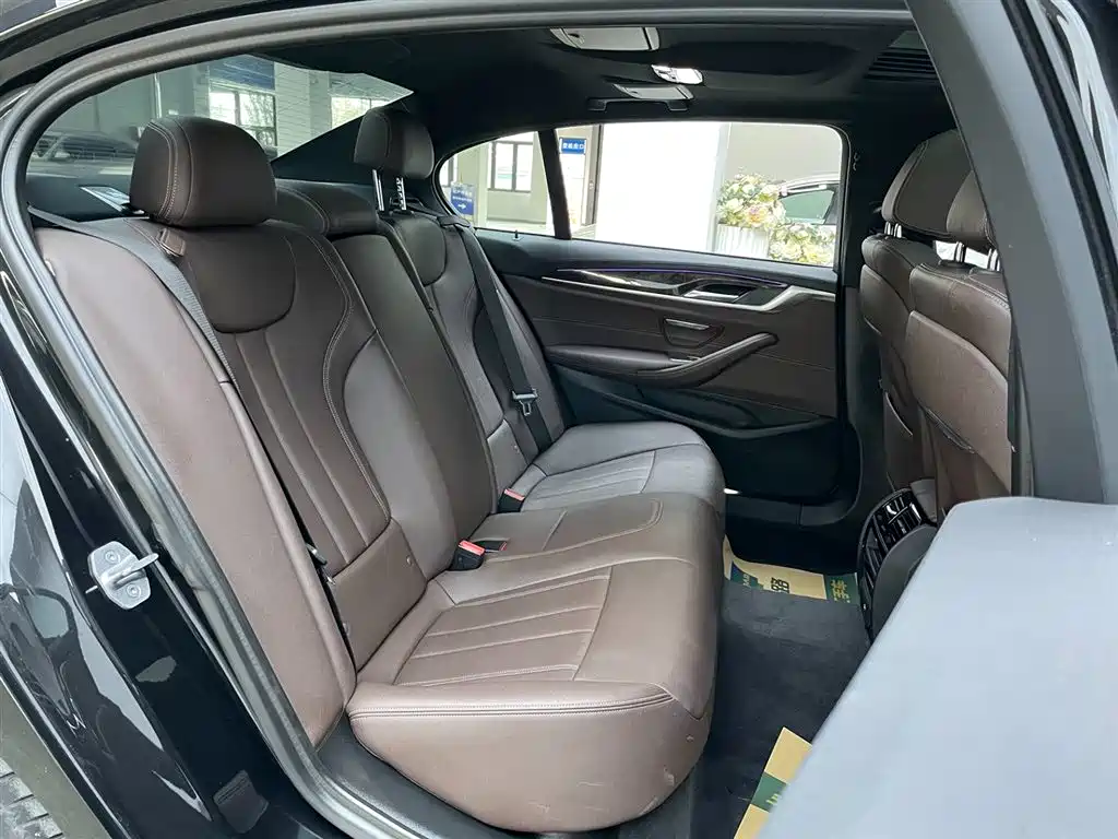 BMW 5 Series 2019 facelift 525Li M Sports Package купить на сайте DeffCars