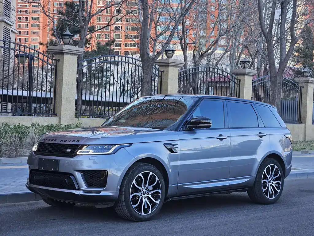 Range Rover Sport 2021 3.0 L6 Black Edition купить на сайте DeffCars