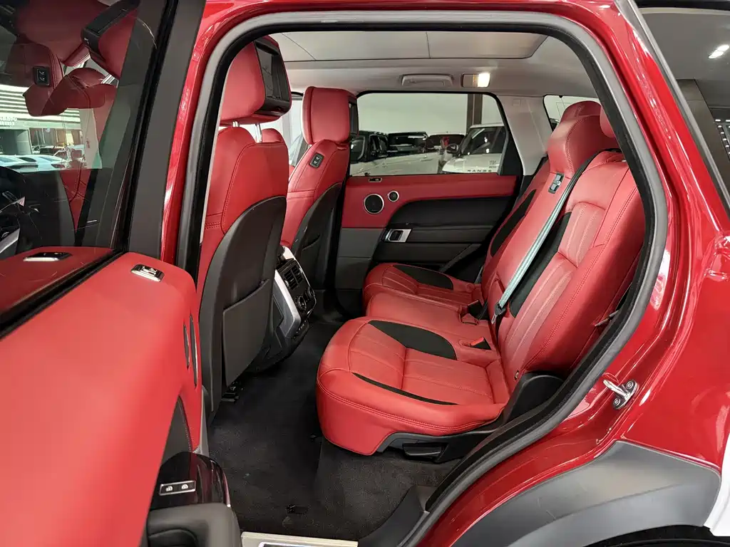 Range Rover Sport 2021 3.0 L6 Black Edition купить на сайте DeffCars